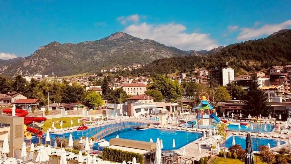 Spa Hotel Persenk Devin Cameră foto The village of Potamós